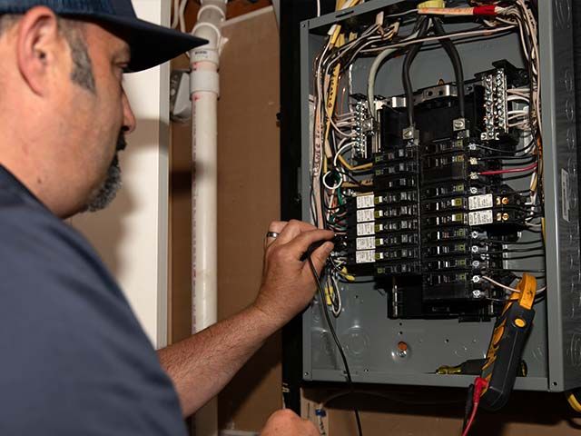 Electrical Panel & Circuit Breaker Specialists In Farmington